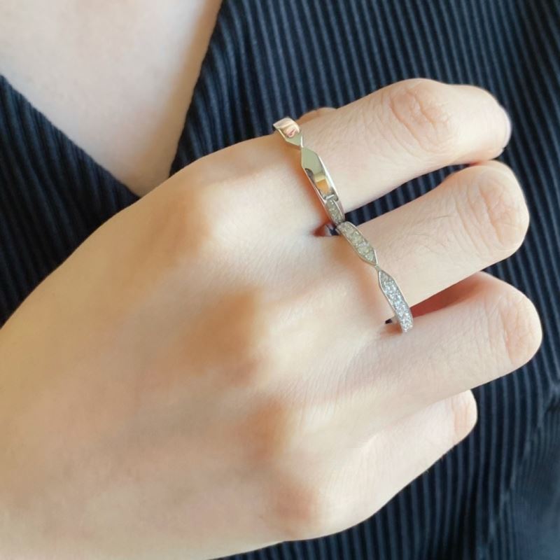 CHAUMET